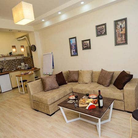 B-Lax Apartment Tbilisi Exterior foto